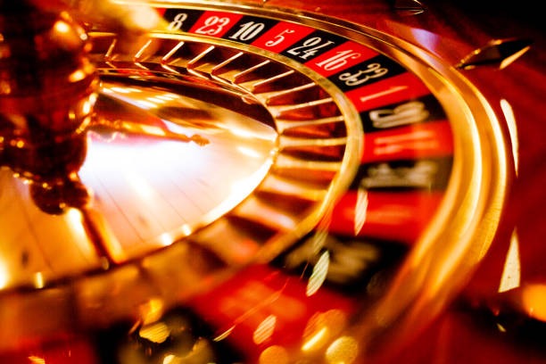 Galactic Gems slot grid layout with symbol rows and payline structure